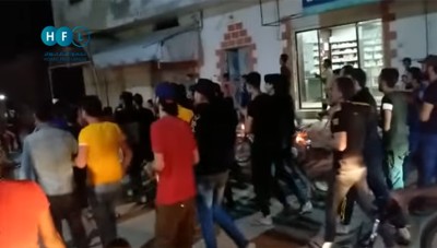 إغلاق عشرات المحال التجارية في درعا ..و مظاهرة في طفس احتجاجا على ارتفاع الأسعار  (فيديو)
