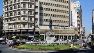 النظام يعجز عن دفع أجور موظفيه...فصل   1000 عامل  من وظائفهم في دمشق 