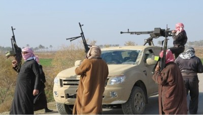  خلفت 4 قتلى...التحالف يتدخل لوقف اشتباكات عشائرية في دير الزور 