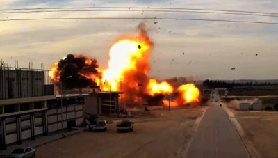 شاهد: لحظة إنفجار السيارة المفخخة بريف حلب الشرقي...فيديو