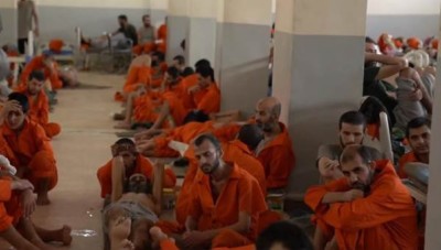 تمهيدا لتسليمهم إلى العراق...قسد تنقل قادة لداعش من سجن غويران