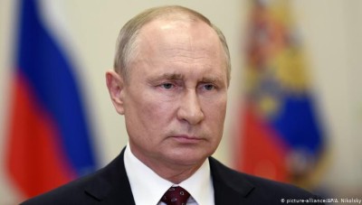 تقرير: بوتين يسعى لتجويع آلاف السوريين بإغلاق المعبر الآخير 