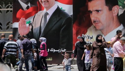 حزب البعث يجبر مساجد الغوطة على دعوة الأهالي للخروج بمسيرات داعمة للأسد
