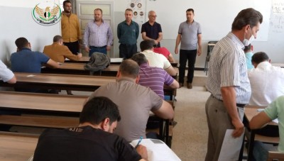 وزير العدل في وزارة التربية والتعليم يجري جولة على القاعات الامتحانية في جامعة حلب