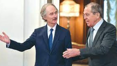 وزير خارجية روسيا يبحث مع بيدرسون استئناف عمل اللجنة الدستورية
