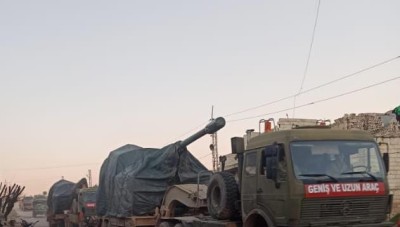 تعزيزات عسكرية تضم مدافع ودبابات تصل إلى إدلب