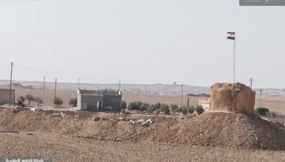 SDF removes its flag and raises the flags of the regime and Russia in Al-Raqqa countryside