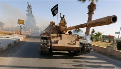 داعش تتقدم في محيط مهين وغارات على الريف الشمالي