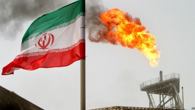 أمريكا تقرر تقليص تصدير النفط الإيراني إلى الصفر 
