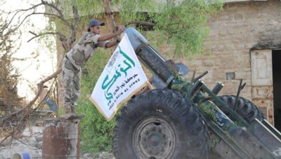 &#34;القائد السابق لحركة الزنكي&#34; يعلّق على نتائج المفاوضات بين &#34;الزنكي&#34; و&#34;تحرير الشام&#34; ويوجه رسالة للثوار