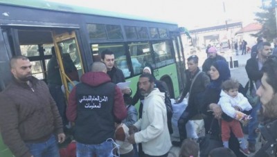 الأمن اللبناني يعيد أكثر من 87 ألف لاجئ لبلادهم
