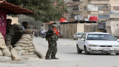 النظام يزيل عدد من الحواجز على طريق حلب سلمية