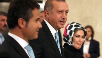 أردوغان يصل إلى طوكيو في زيارة لمدة يومين  