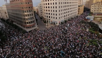 لبنان.. مقتل مدني وجرح آخرين بإطلاق نار في محيط التظاهرات بطرابلس 