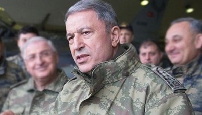 وزير الدفاع التركي: حيدنا 1458 إرهابياً بالعراق وسوريا منذ يناير