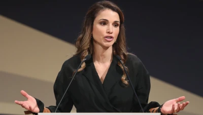 ملكة الأردن تنتقد المعايير المزدوجة والصمت في وجه الحرب الإسرائيلية على غزة