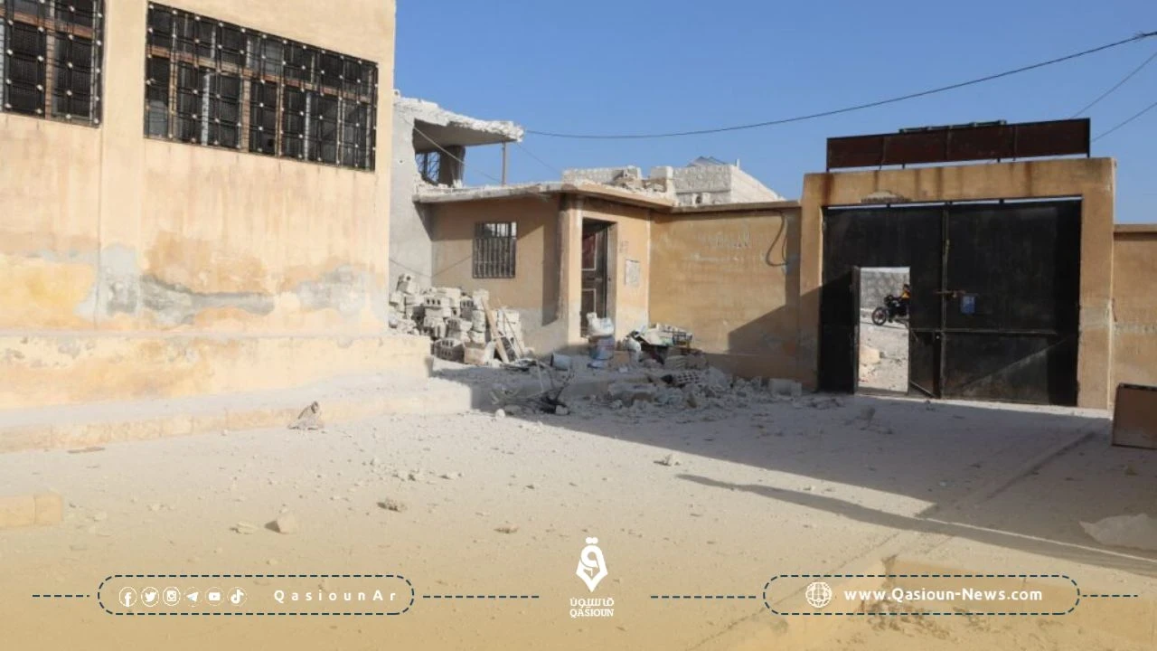 النظام السوري يقصف مدرستين ومخيم غرب حلب بصواريخ تحمل مواد حارقة