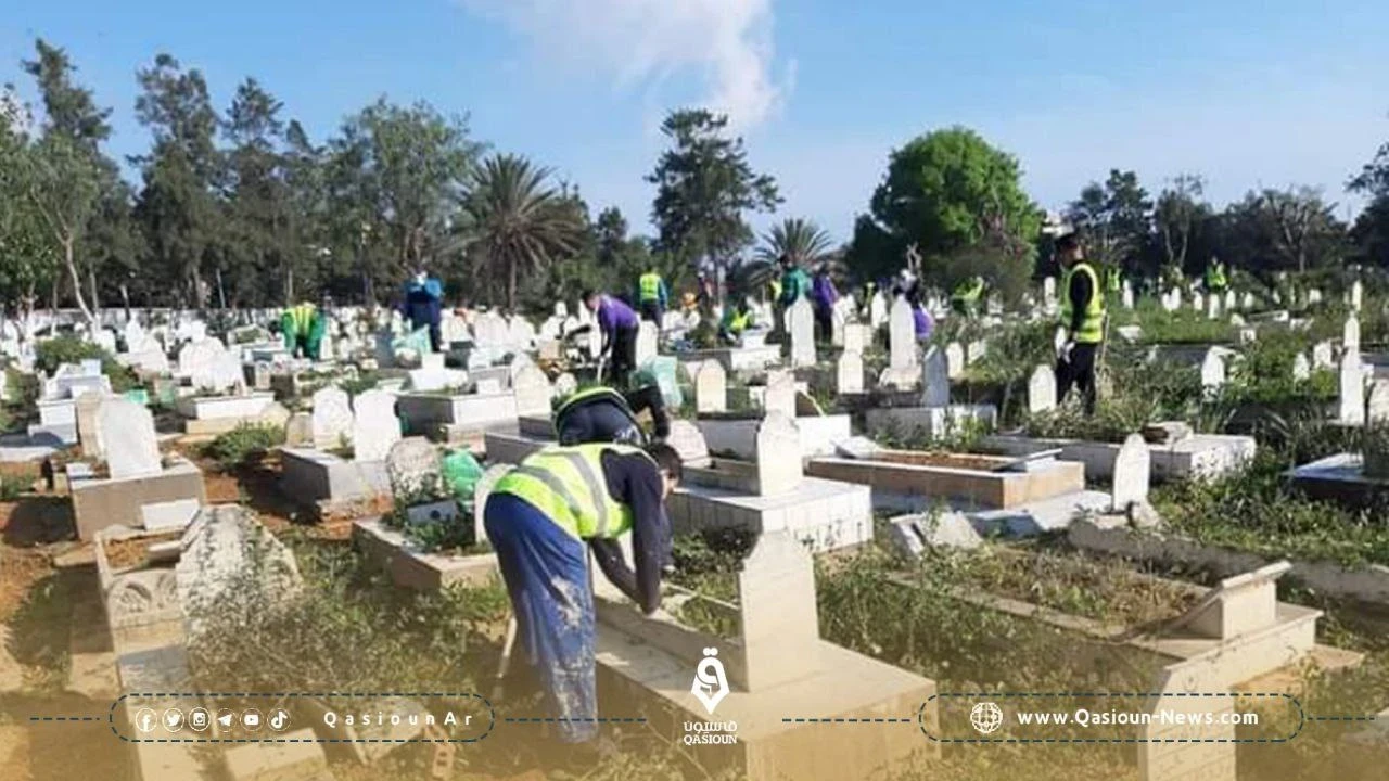 دير الزور: النظام ينقل رفات الموتى من حديقة “المشتل” إلى المقابر الخاصة