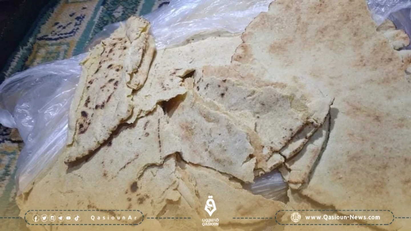 سكان بلدة الطيانة شرقي ديرالزور يعانون من سوء جودة الخبز