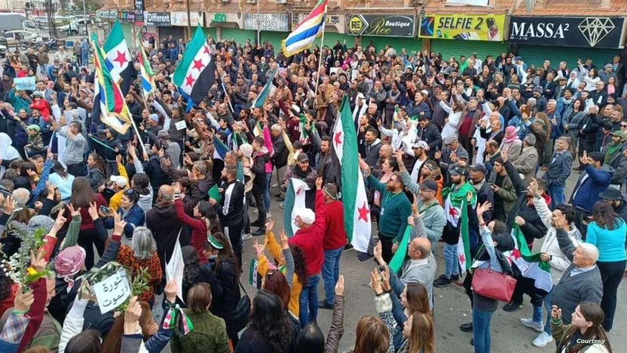 استمرار حراك السويداء المدني السلمي وسط ملاحقات قضائية تعسفية ضد النشطاء